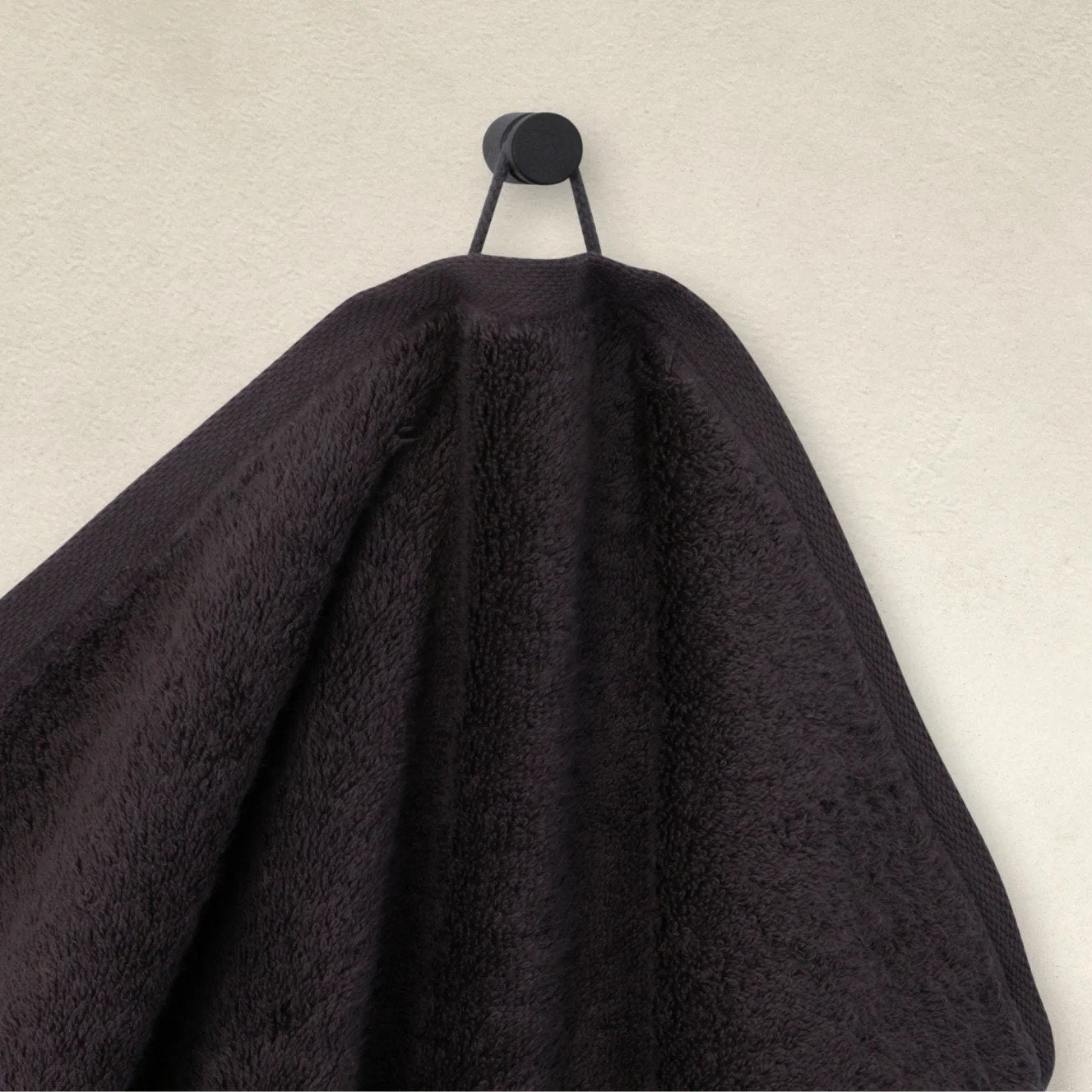 Brisača Loft črna, 100% bombaž